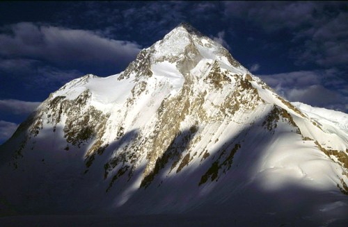 Gasherbrum 1, Karakorum, Pakistan, 8068 m