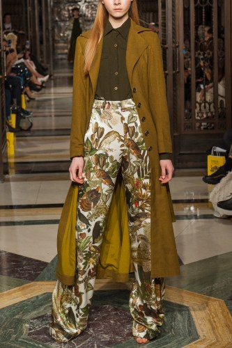 Zaheer-Abbas-London-Fashion-Week-16