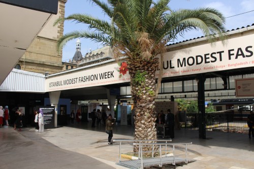 Istanbul Modest Fashion Week Gulshaan